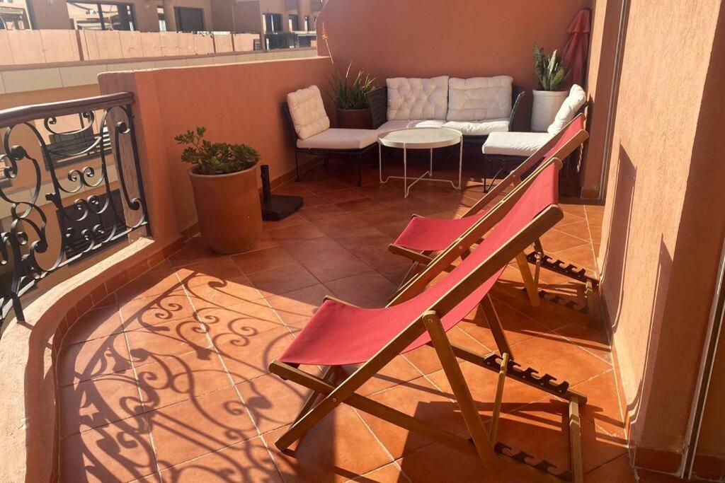 Sunny Terrace & Comfy Beds In Marrakech Apartment Маракеш Екстериор снимка