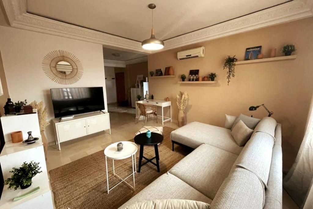 Sunny Terrace & Comfy Beds In Marrakech Apartment Маракеш Екстериор снимка